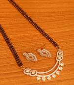 White mangalsutra
