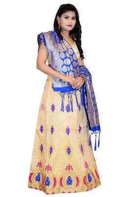 Cream embroidered cotton poly semi stitched lehenga 3