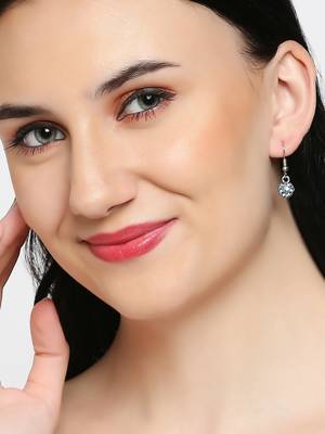 Red crystal earrings 2