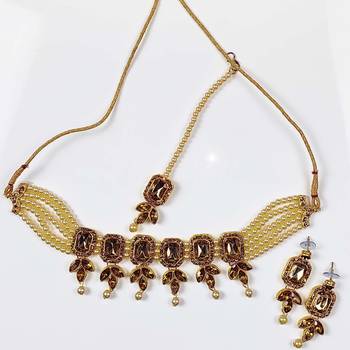 Gold Kundan & Pearls Choker leave-design Jewellery Set for Bridal Women & Girls  3