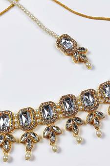 White Kundan & Pearls Choker leave-design Jewellery Set for Bridal Women & Girls 
