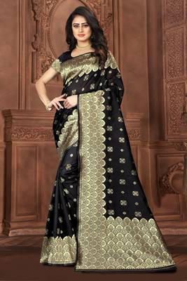   black woven jacquard saree with blouse 4