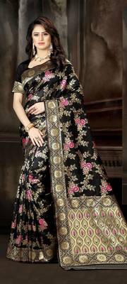 Black Woven Jacquard Saree With Blouse 3