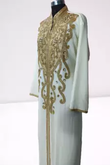 White Zari Stone Work Georgette Islamic Style Beads Embedded Partywear Kaftan Long Gown Evening wear Dubai kaftan