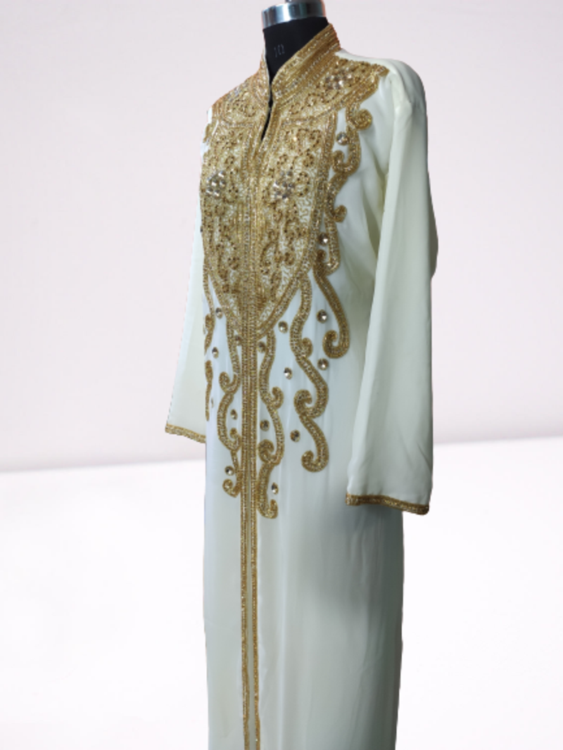 White Zari Stone Work Georgette Islamic Style Beads Embedded Partywear Kaftan Long Gown Evening wear Dubai kaftan