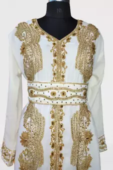 White Zari Stone Work Georgette Islamic Style Beads Embedded Partywear Kaftan Long Gown Evening wear Dubai kaftan