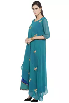 Green embroidered georgette kurta &-sets
