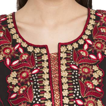 Black embroidered georgette kurta &-sets 5