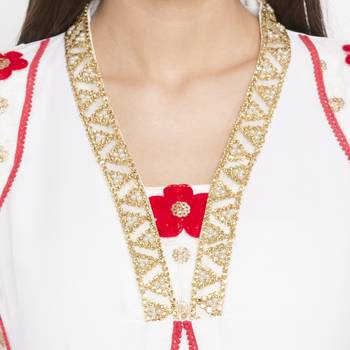 Off-white embroidered georgette kurta &-sets 5