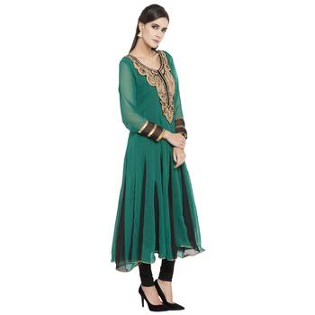 Green embroidered georgette kurta &-sets 3