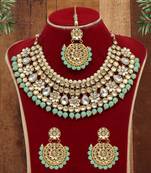 Green necklace-sets
