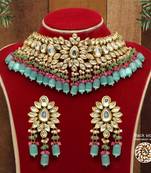 Green necklace-sets
