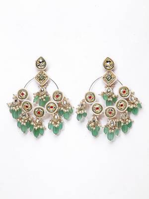 Red pearl earrings 2