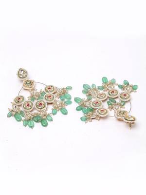 Red pearl earrings 3