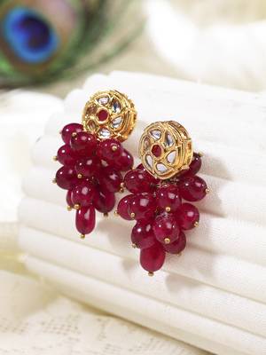 Red pearl earrings 1