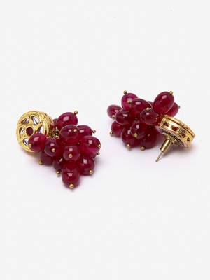 Red pearl earrings 3
