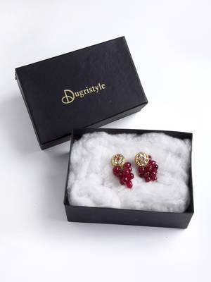 Red pearl earrings 4