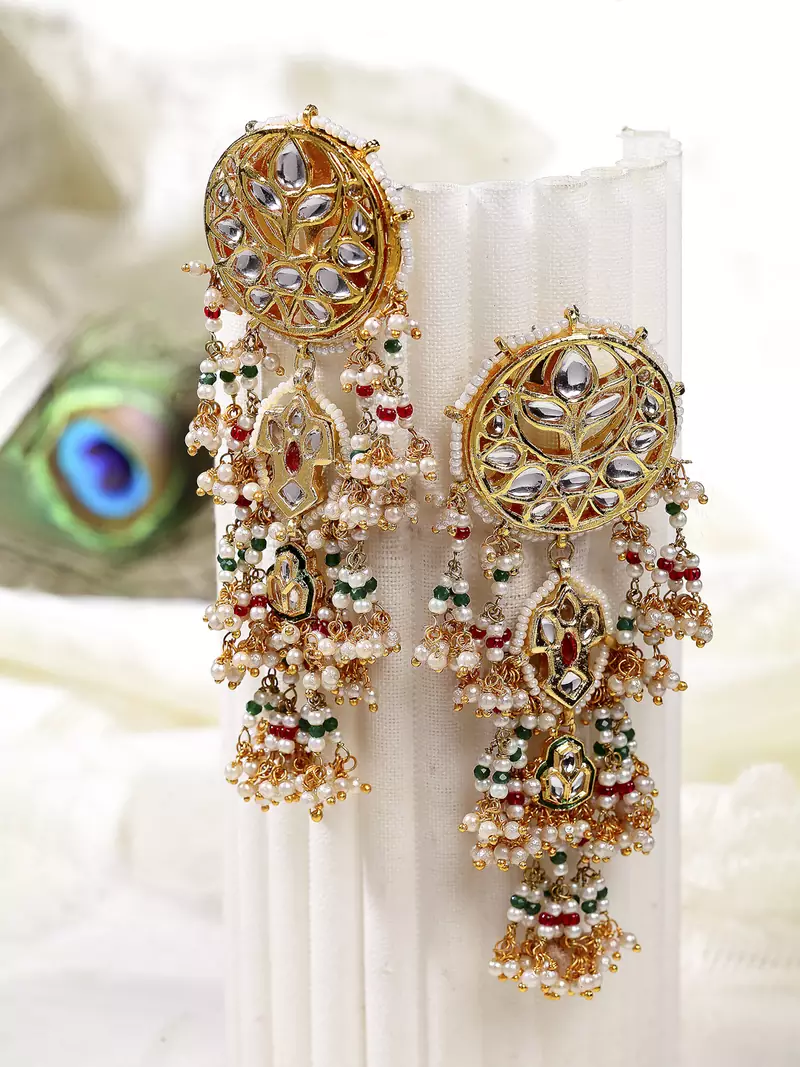 Gold pearl earrings