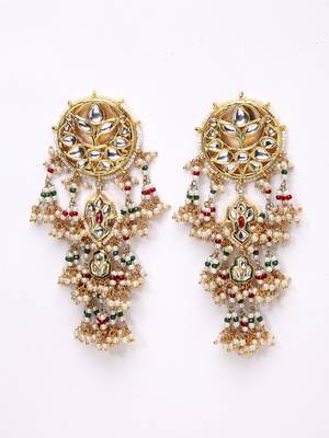 Gold pearl earrings 2