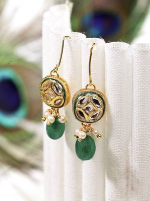 Green pearl earrings 1