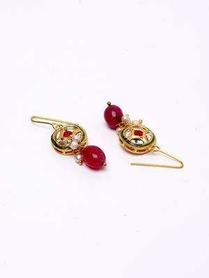 Red pearl earrings 3