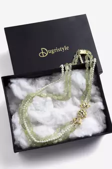 Green pearl necklaces