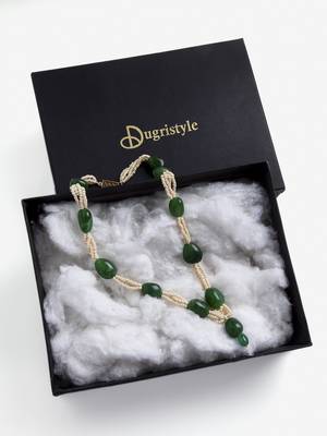 Green pearl necklaces 4