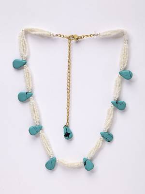 Blue pearl necklaces 2