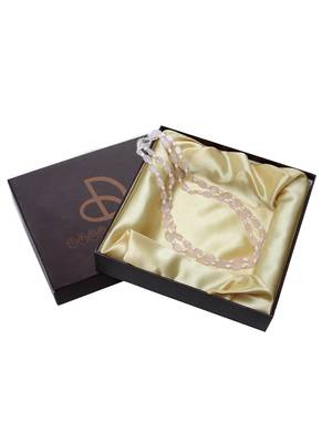 Red pearl necklaces 5