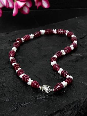 Pink pearl necklaces 1