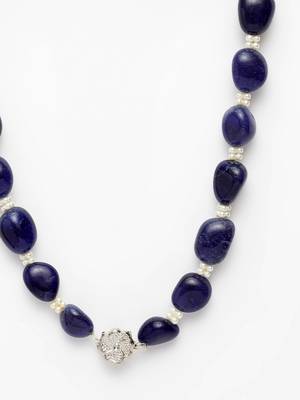 Red agate necklaces 2