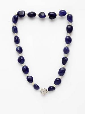 Red agate necklaces 3