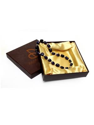Red agate necklaces 4