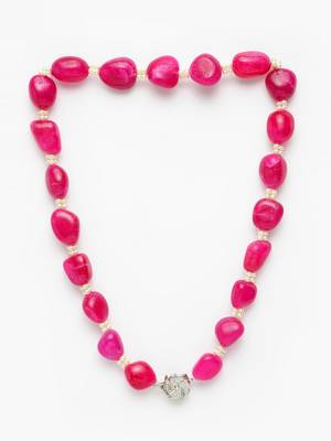Yellow agate necklaces 3