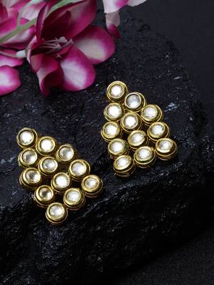 Gold tsavorite earrings 1