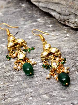 Green pearl earrings 3