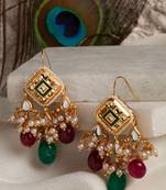 Green emerald   earrings