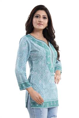 Alluring Faux Crepe Printed Short Kurti 1