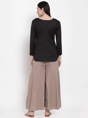 Black printed viscose rayon long-dresses 4