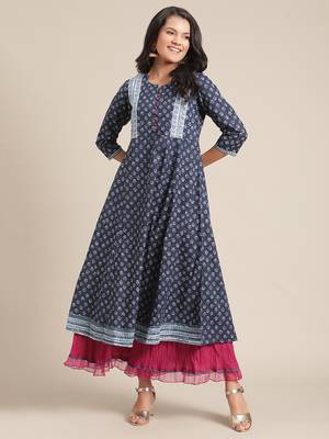 Varanga Blue  Floral Ankle Length Flared Kurta With Regular Sleeve And Round Neck 1