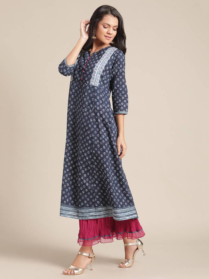 Varanga Blue  Floral Ankle Length Flared Kurta With Regular Sleeve And Round Neck