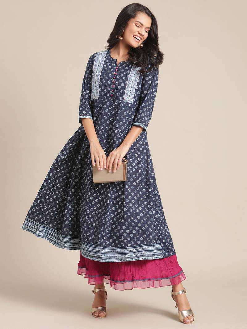 Varanga Blue  Floral Ankle Length Flared Kurta With Regular Sleeve And Round Neck