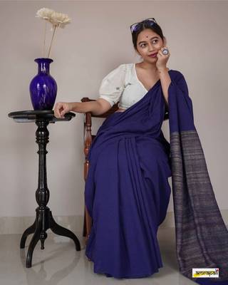 Attractive Jute Pallu khadi Cotton Handloom Saree With Running Blouse Piece 1