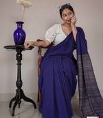 Attractive Jute Pallu khadi Cotton Handloom Saree With Running Blouse Piece