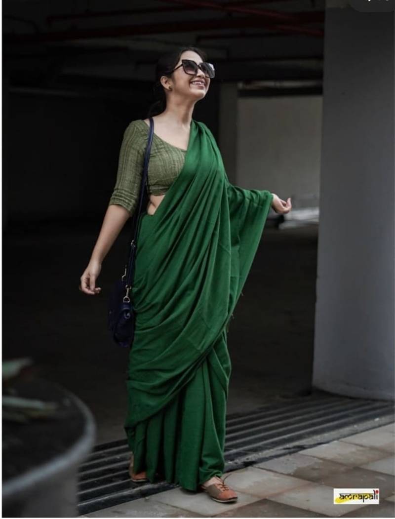 Attractive Jute Pallu khadi Cotton Handloom Saree With Running Blouse Piece