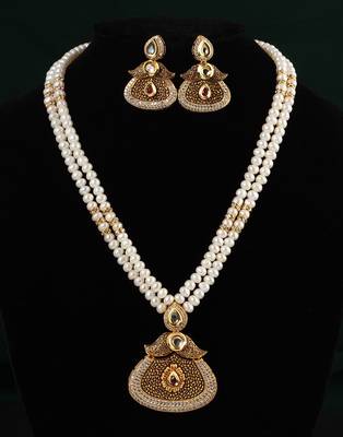Real Natural Hyderabadi pearls Set With Certificate 1