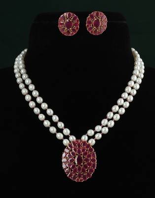 Real Natural Hyderabadi pearls Set With Certificate 1