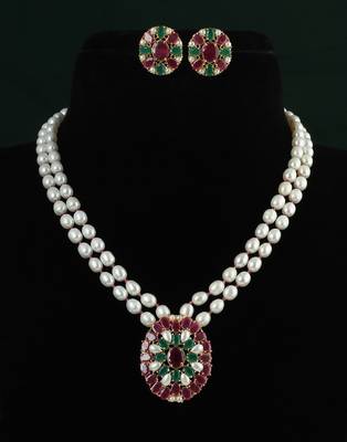 Real Natural Hyderabadi pearls Set With Certificate 1
