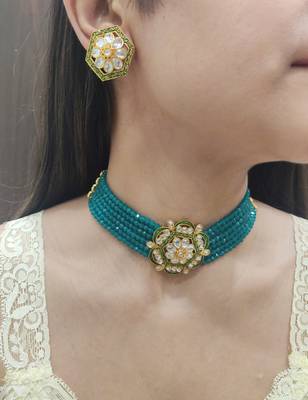 Green Choker Set 1