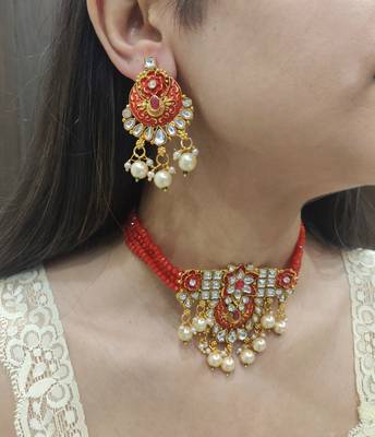 Red Choker Set 1